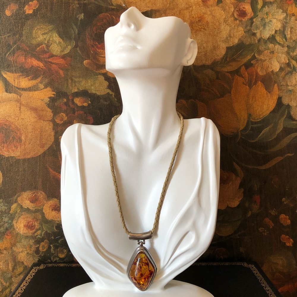 Vintage Silver Tone Amber Necklace